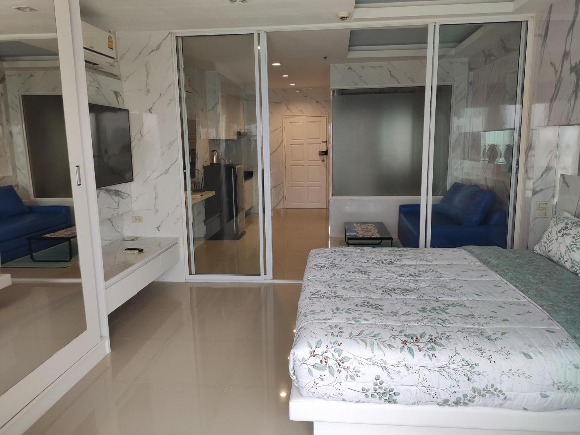View Talay 6 Pattaya Beach By Anatolia Condo Suite Luaran gambar