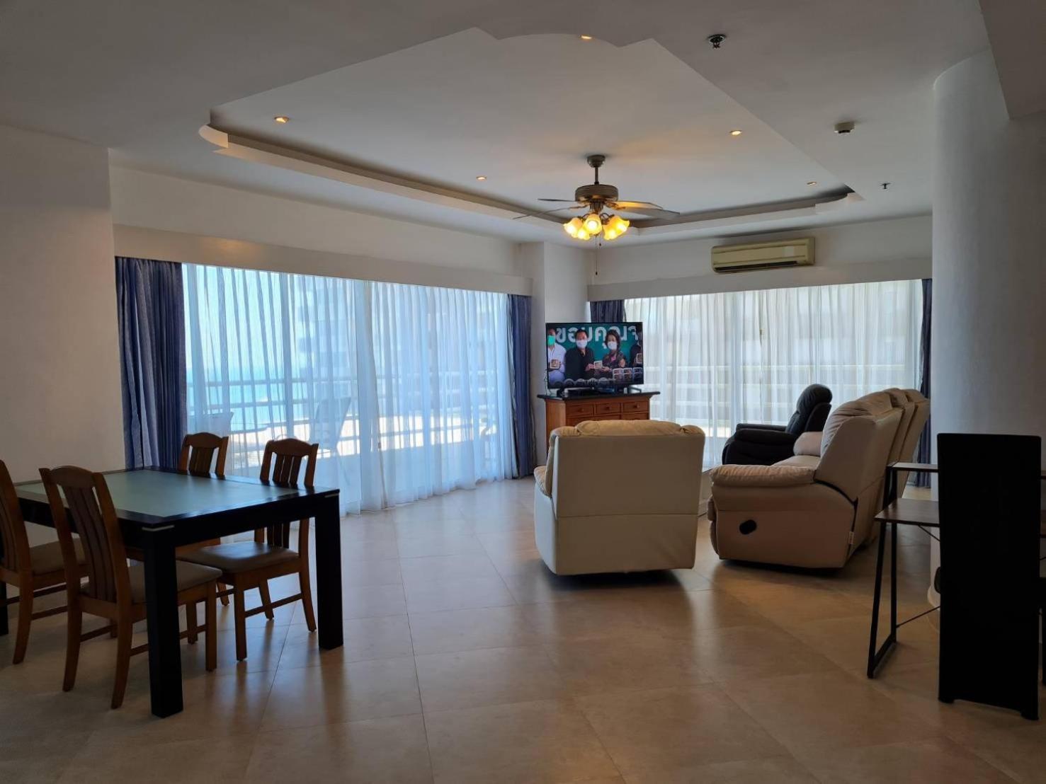 View Talay 6 Pattaya Beach By Anatolia Condo Suite Luaran gambar